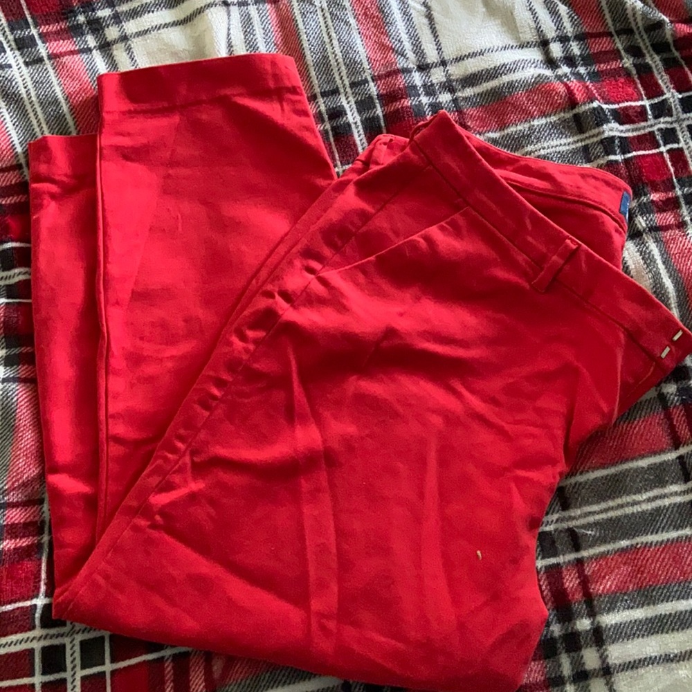 Old Navy Pixie Capris, red, size 16